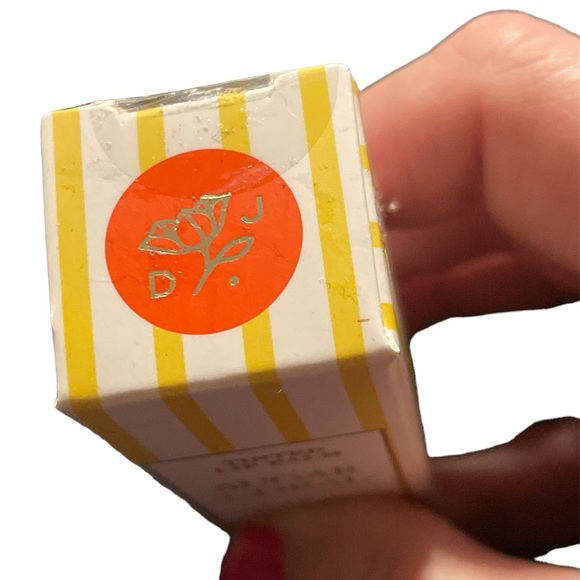 Draper James tinted lip balm sugar coral new - Picture 2 of 3